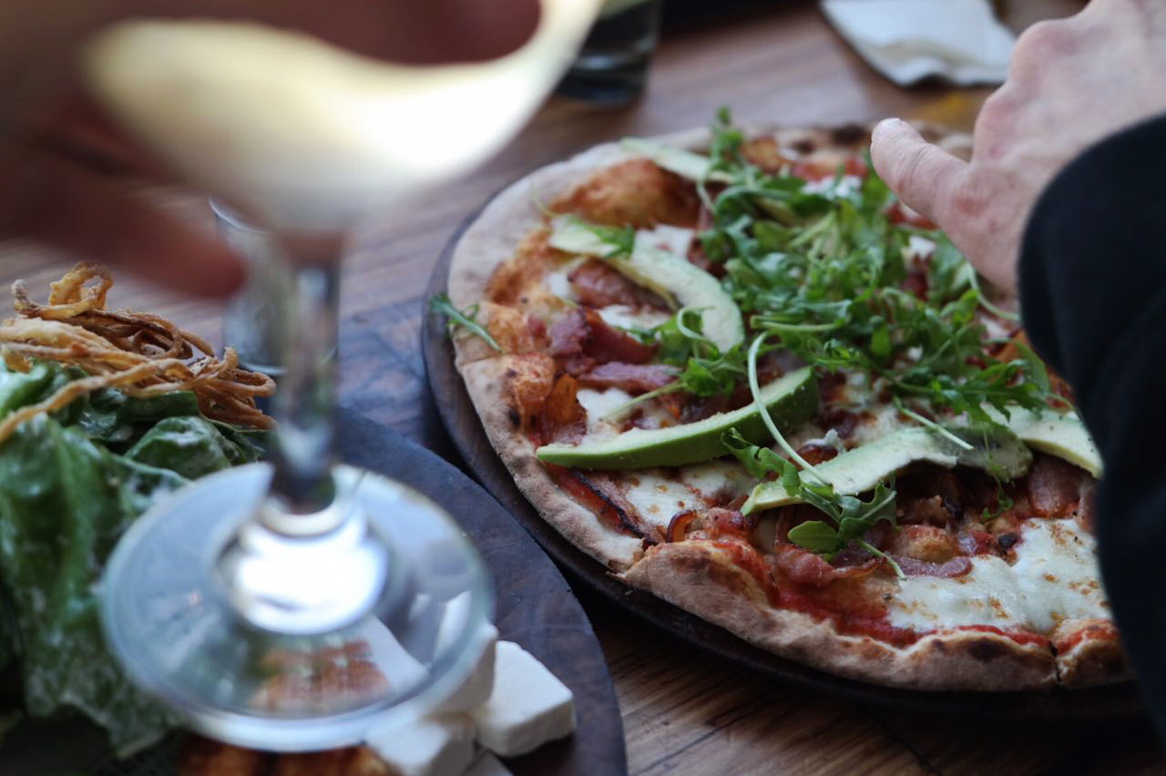 dearniche_nichelleswanepoel_muizenbergpizza_tigersmilk01