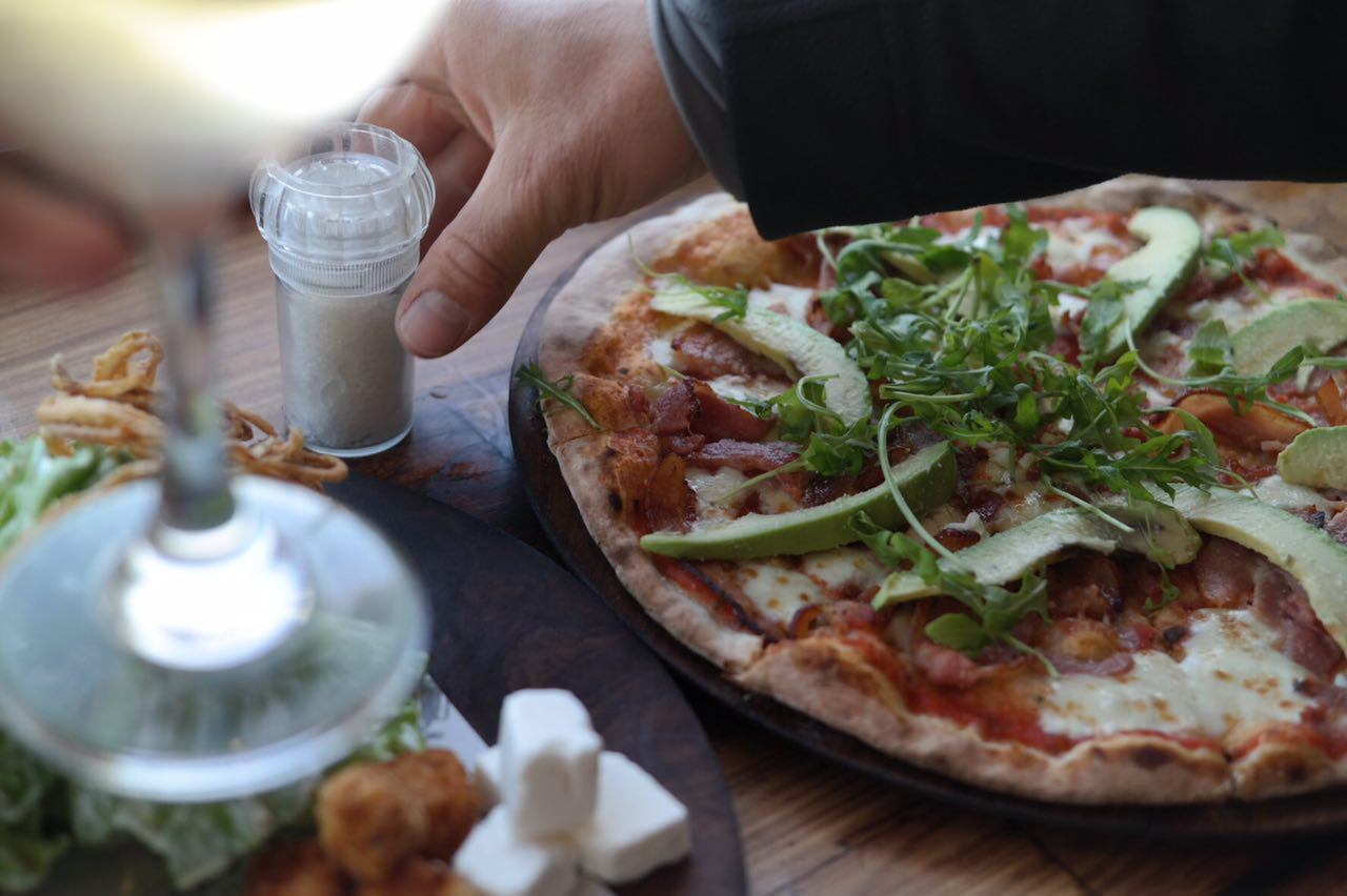 dearniche_nichelleswanepoel_muizenbergpizza_tigersmilk03